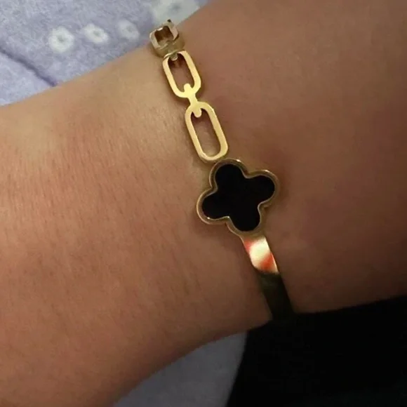 Stainless Steal Flower Cuff Bangle - Picture 6 of 6